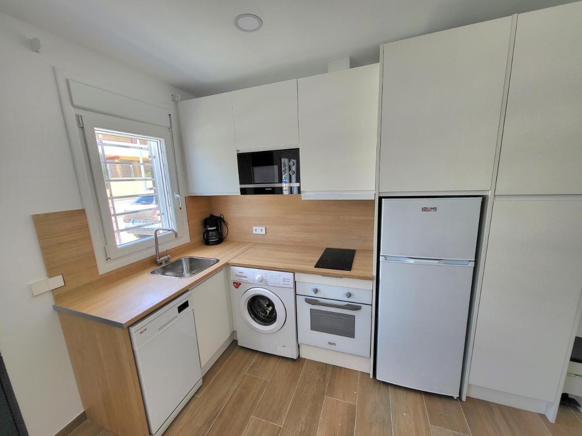 Apartamento Nuevo En Planta Baja A Con Piscina Y Solarium Barbate Eksteriør billede